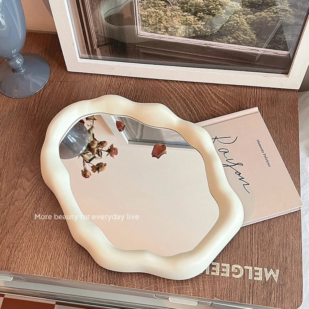 1pc estilo creme espelho de maquiagem decorativo irregular simples espelho de cômoda em forma de nuvem espelho de parede de cabeleireiro francês